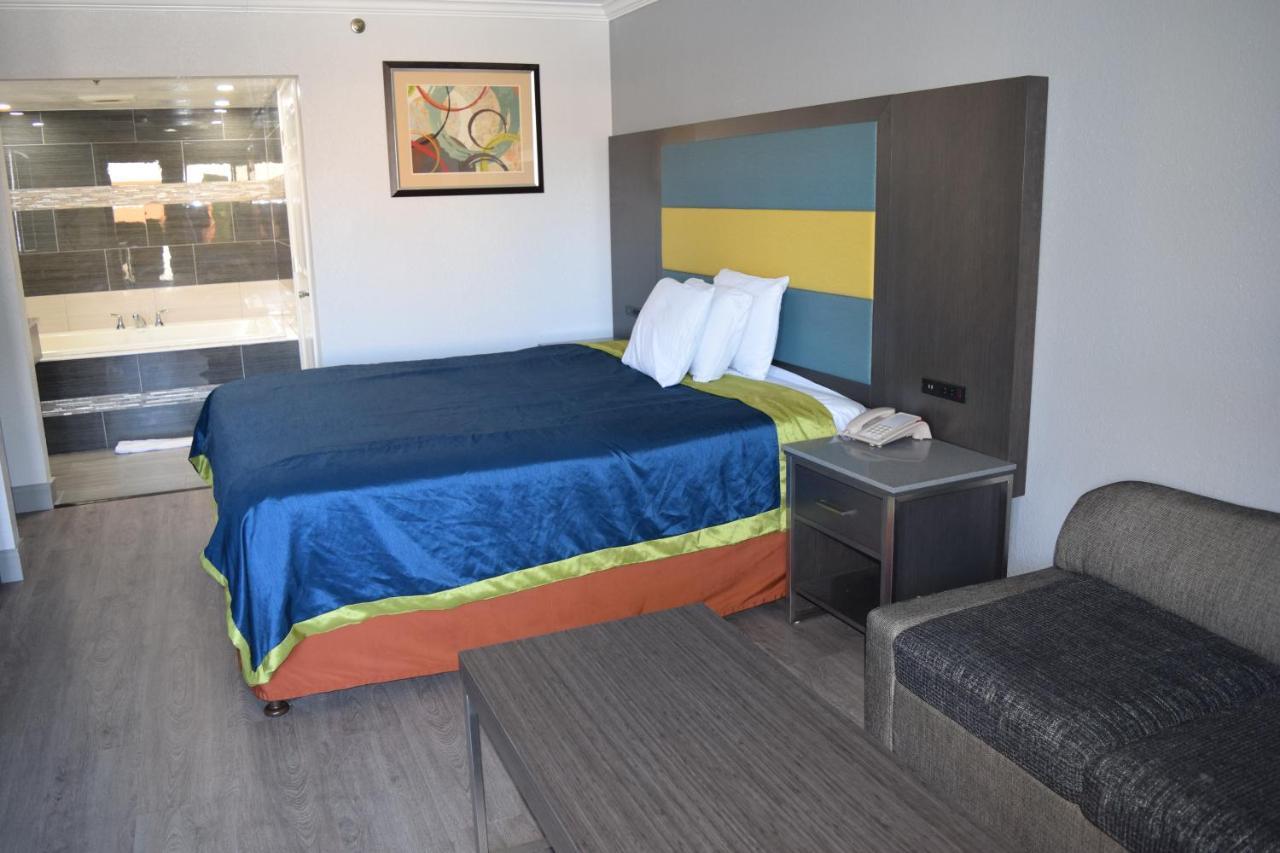 Budget 3* La Puente